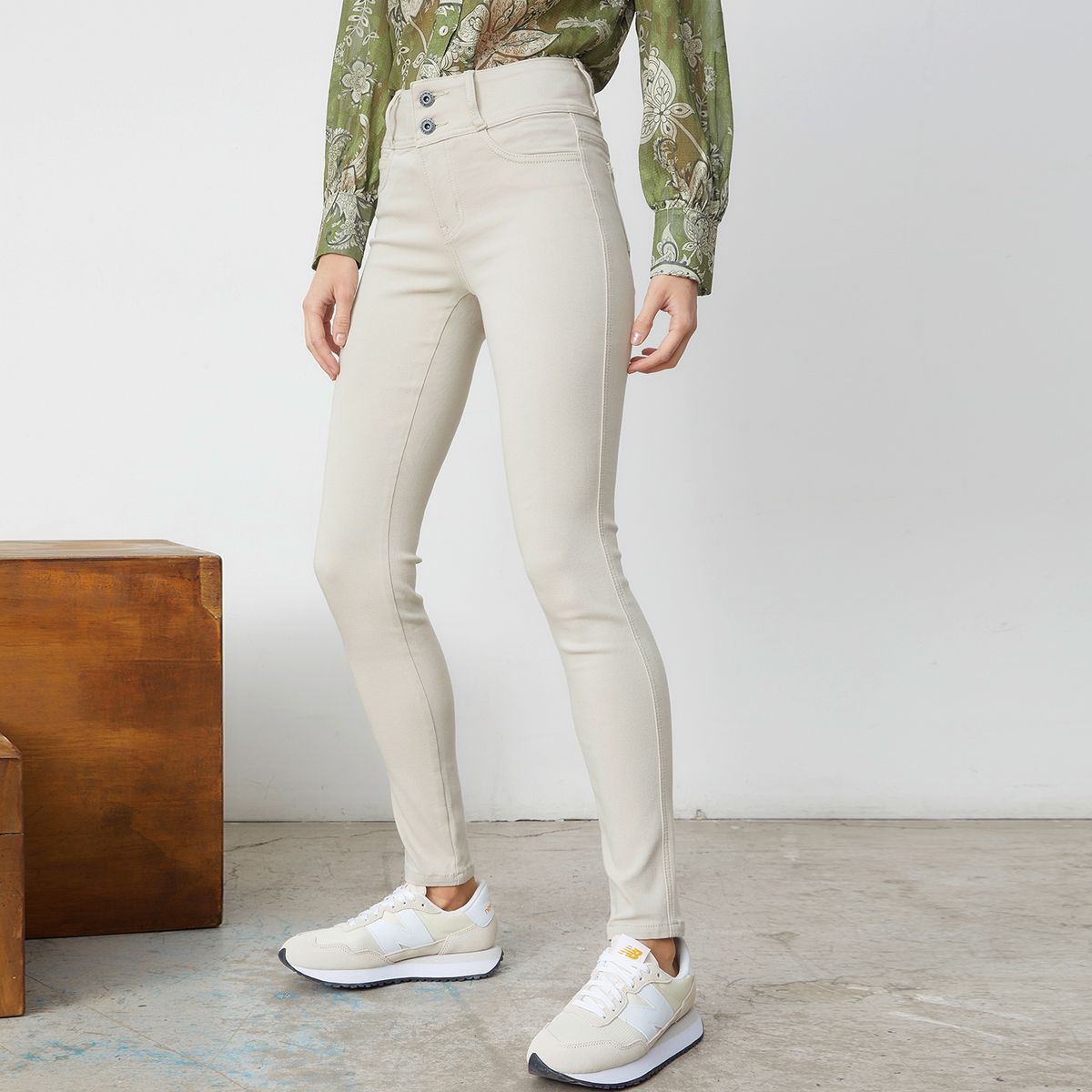 UNIVERSITY CLUB - Pantalón Slim Tiro Alto Mujer University Club