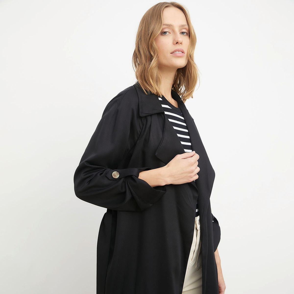 BASEMENT - Abrigo Largo Mujer Basement