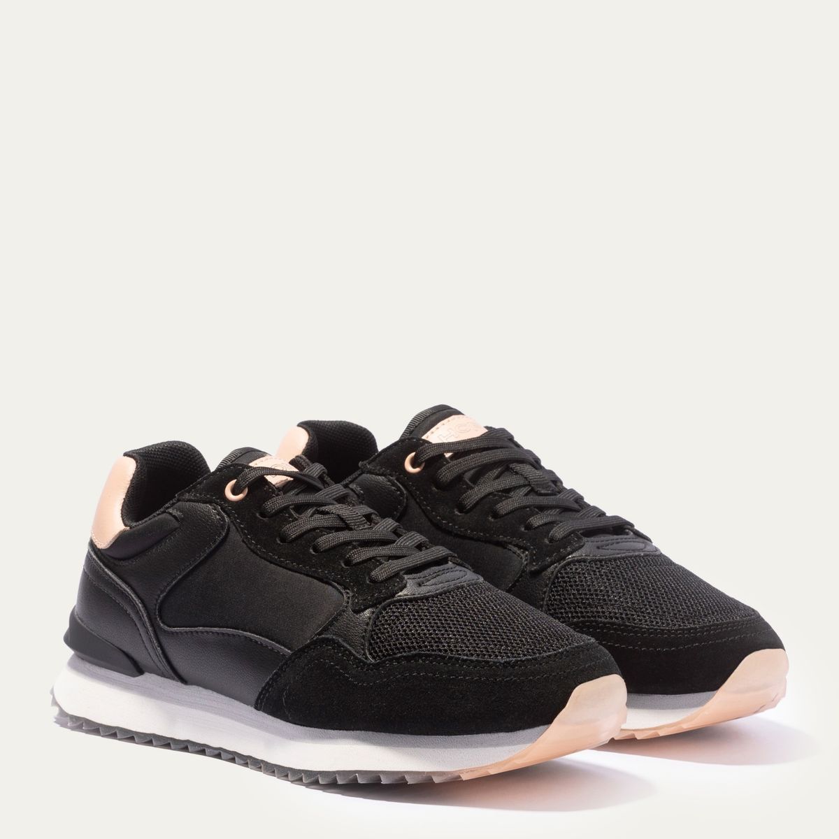 HOFF - Zapatilla Urbana Mujer Cuero Negra Hoff