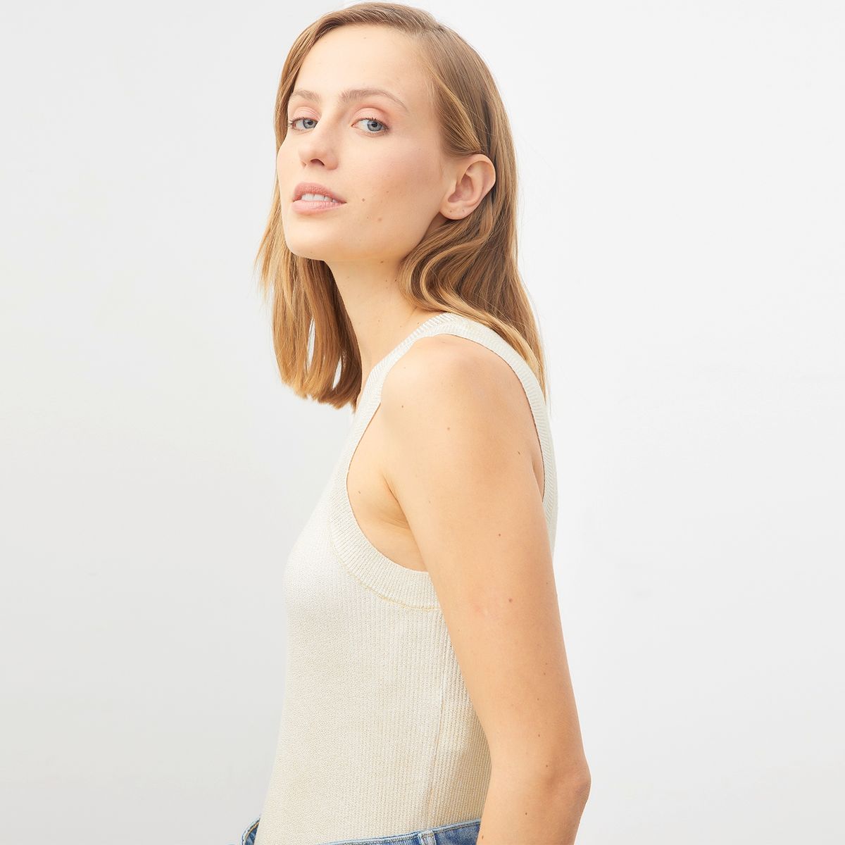 BASEMENT - Polera Sin Mangas Mujer Basement