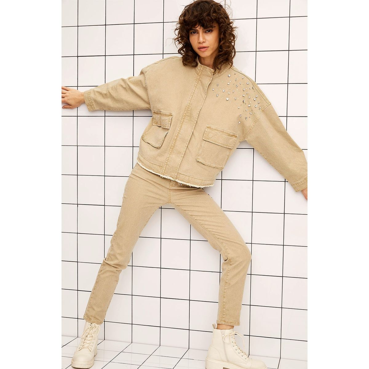 BASEMENT - Basement Chaqueta Mujer Por Fran Larrain