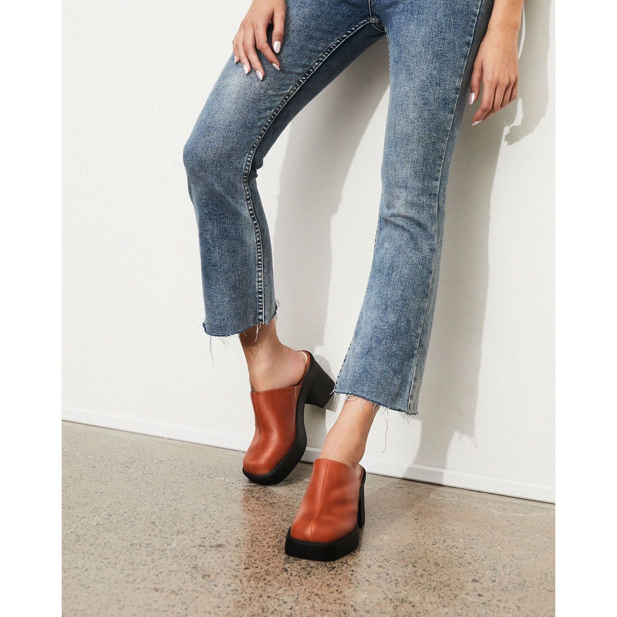 BASEMENT - Zapato Casual Mujer Café Basement