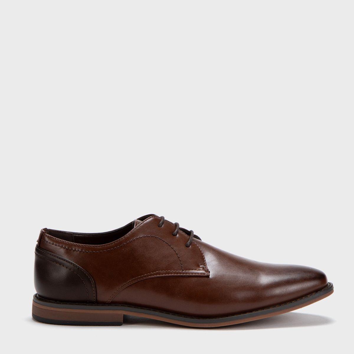 NEWPORT - Zapato Hombre Café Newport