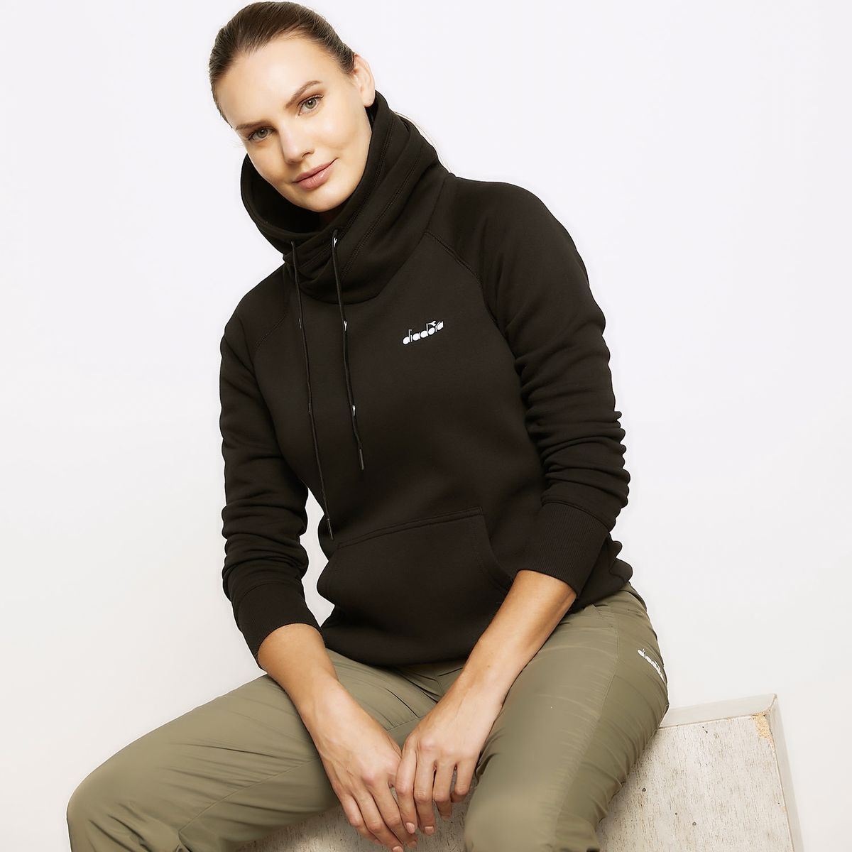 DIADORA - Polerón  Casual Mujer Diadora