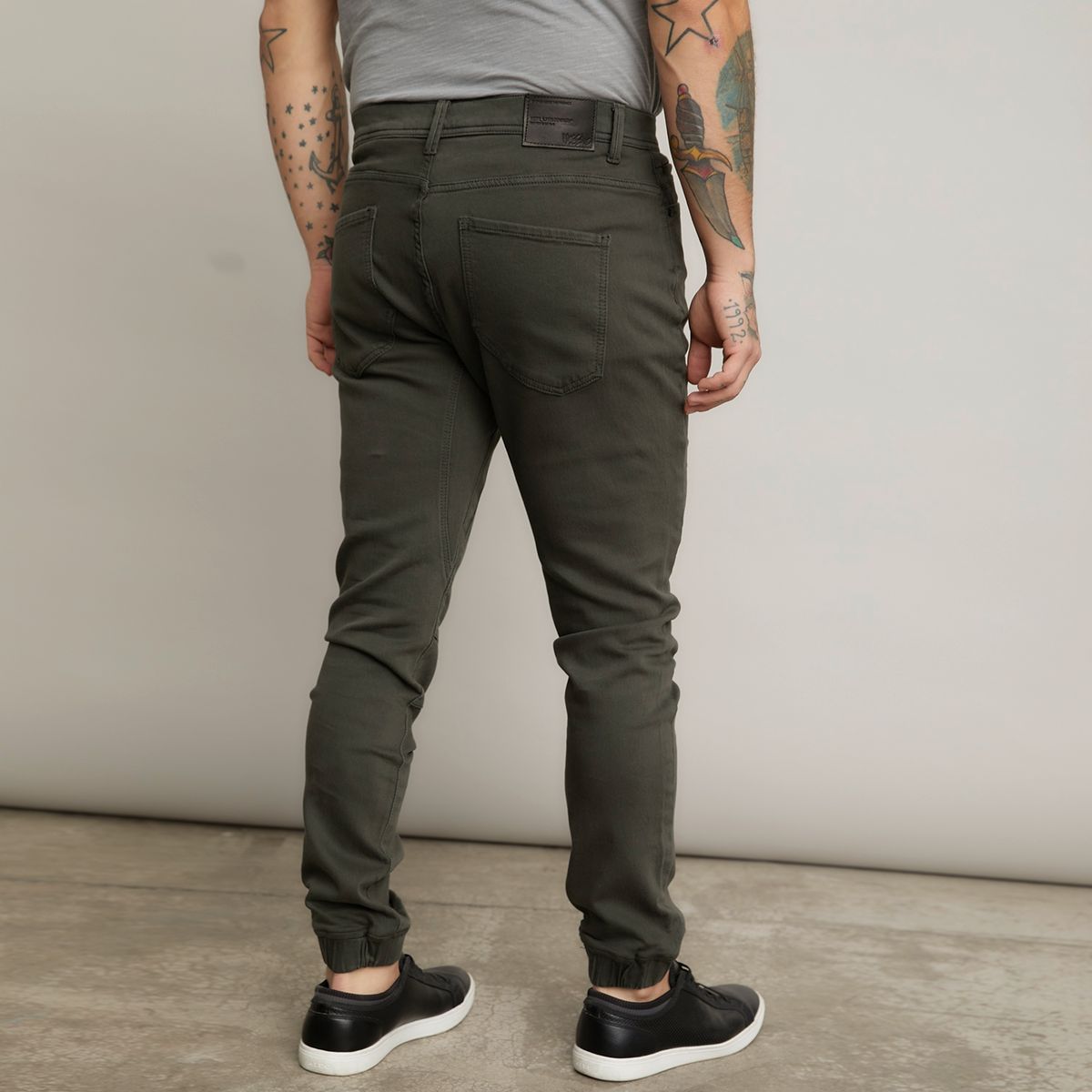 MOSSIMO - Jeans Jogger Fit Hombre Mossimo