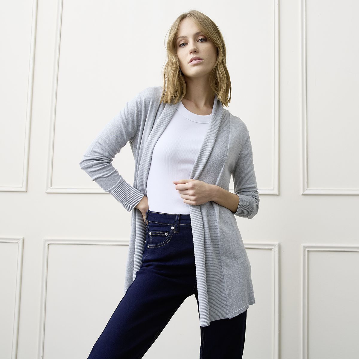 BASEMENT - Chaleco Manga Larga Basement Mujer Diseño Liso Casual