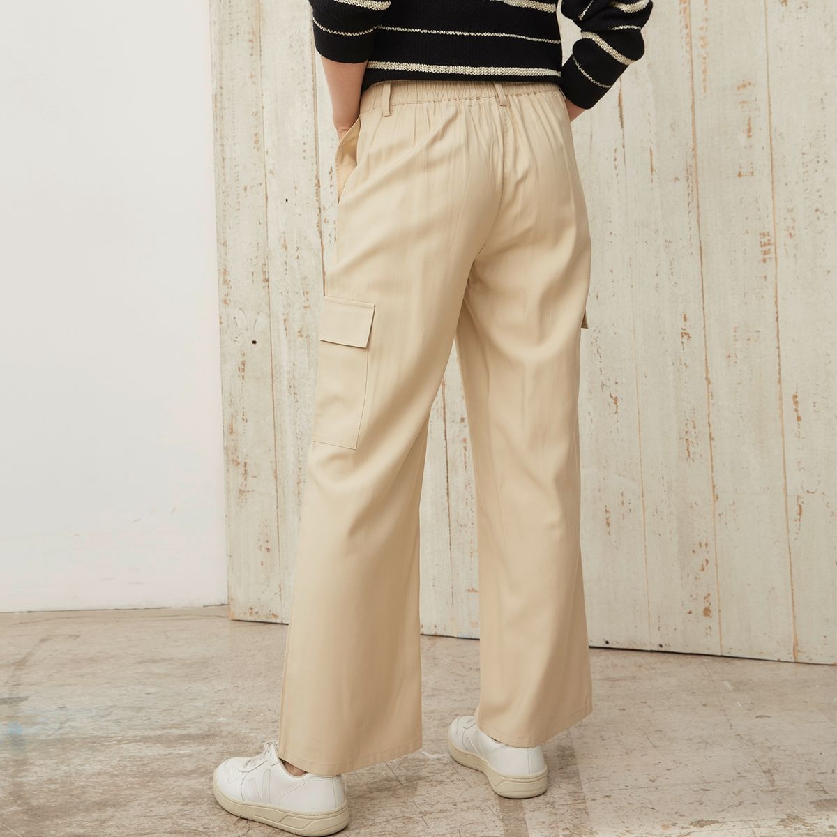 UNIVERSITY CLUB - Pantalón Cargo Tiro Alto Mujer University Club