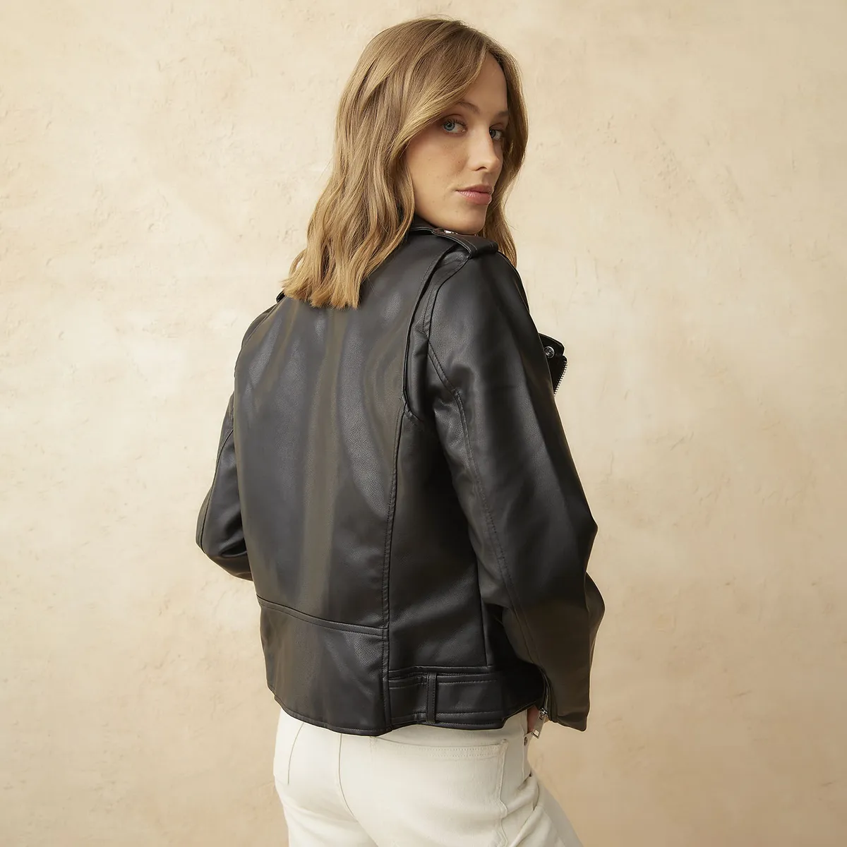 BASEMENT - Chaqueta Mujer Basement