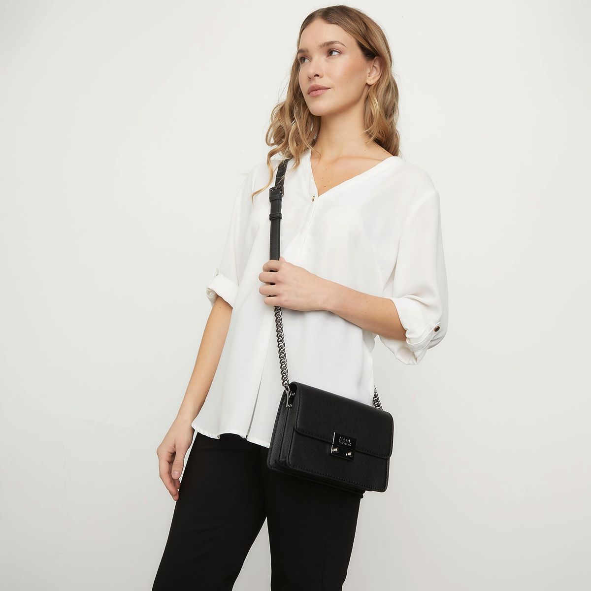 KL - Bandolera Negra Mujer Kl