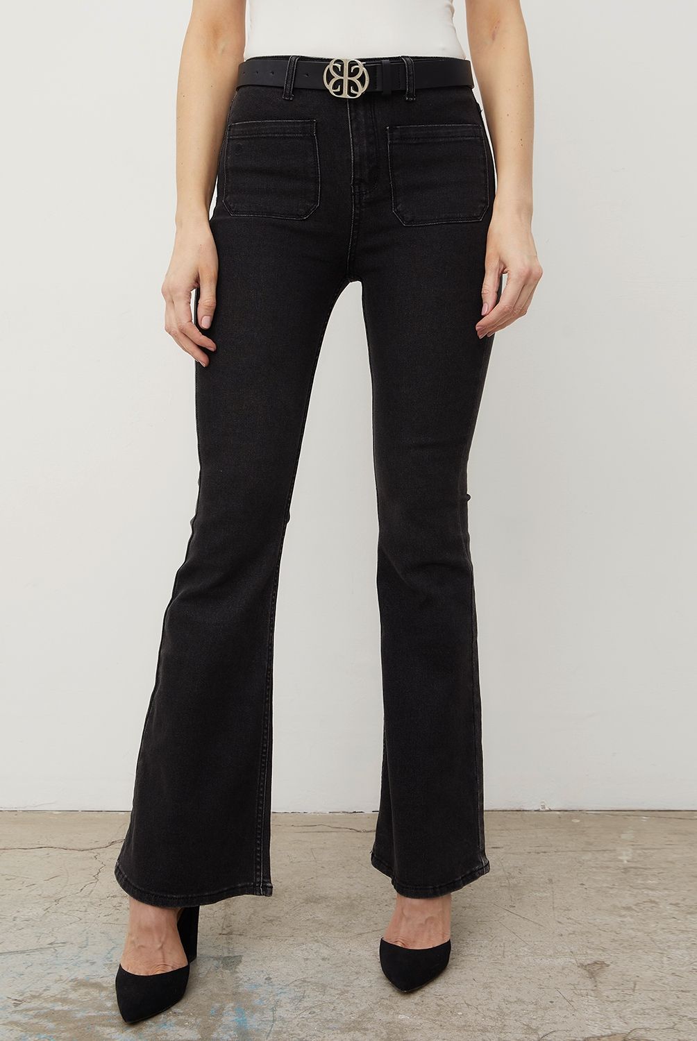 APOLOGY - Jeans Flare Tiro Medio Mujer Cecilia Bolocco Para Apology