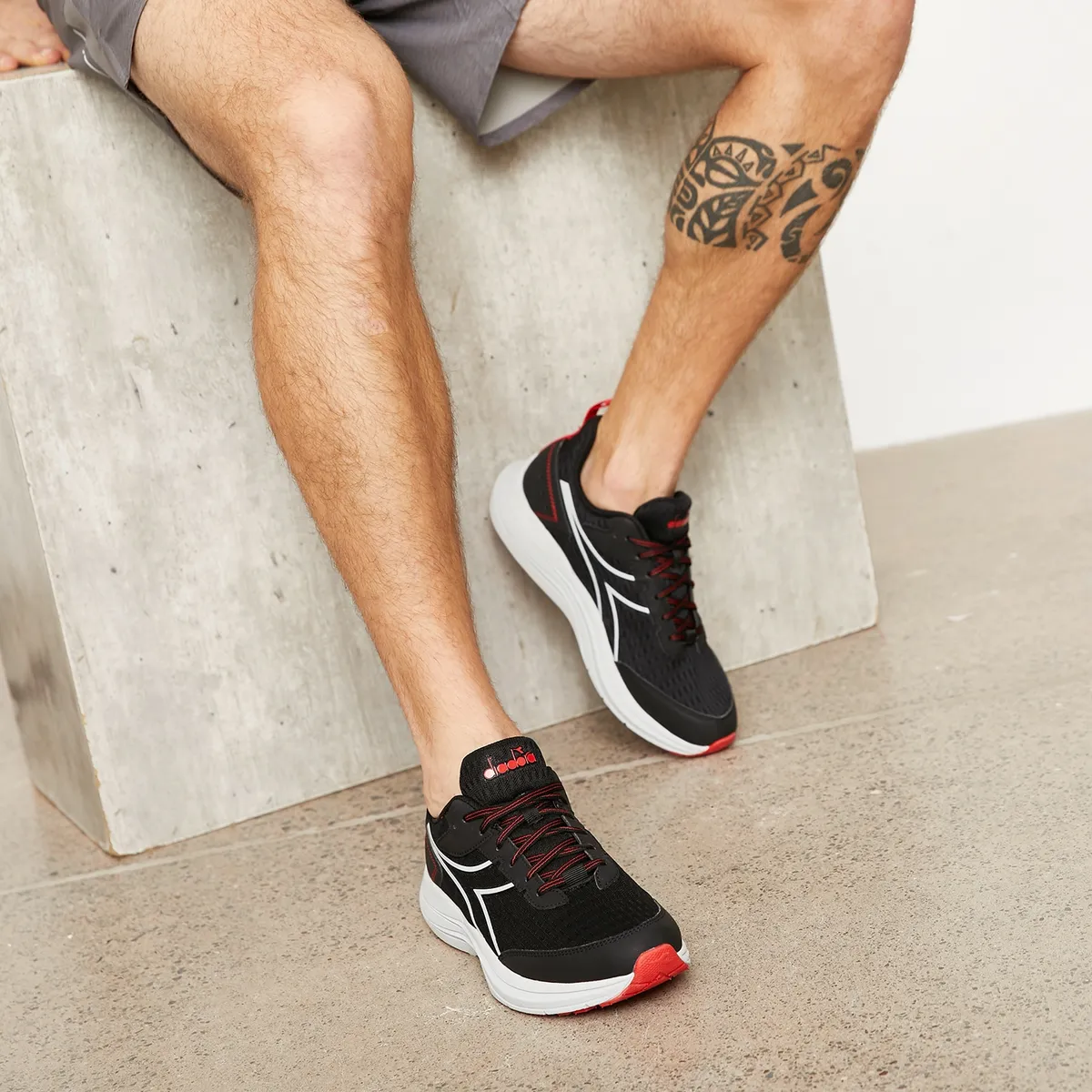 DIADORA - Snipec Zapatilla Running Hombre Negro Diadora