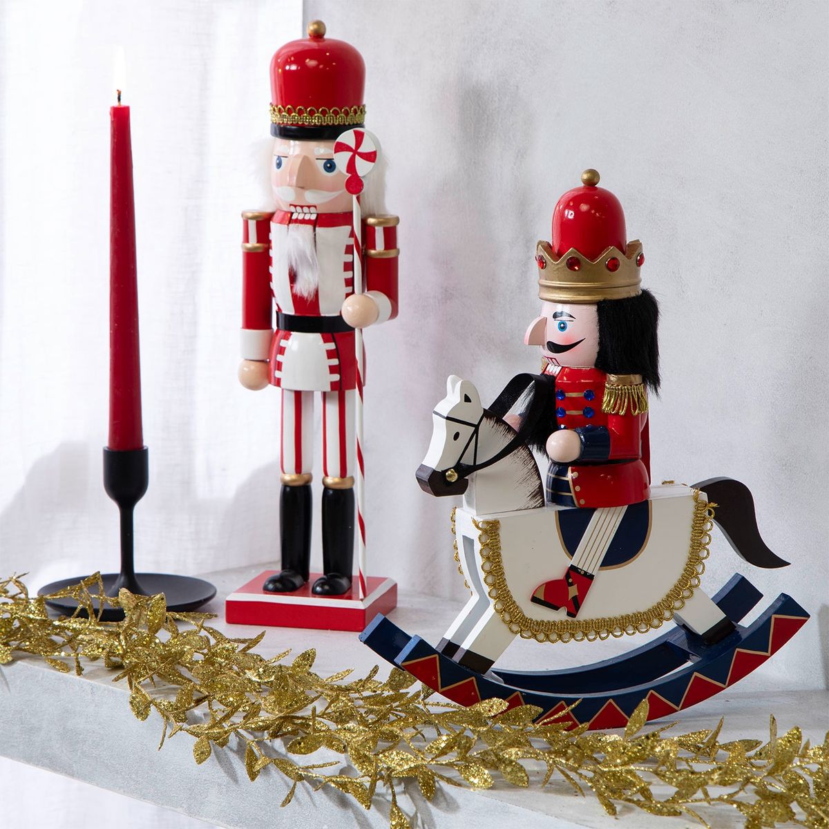 MICA - Cascanuez Navidad A Caballo 28 Cm Mica