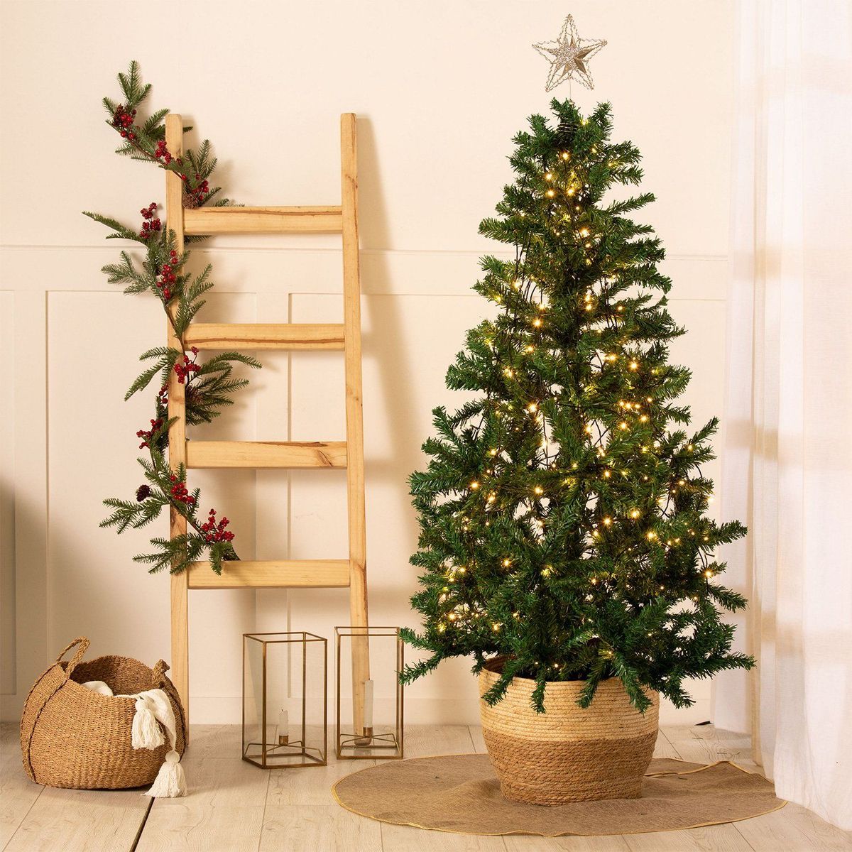 MICA - Árbol Navidad Pino 942 Ramas 210 Cm Mica