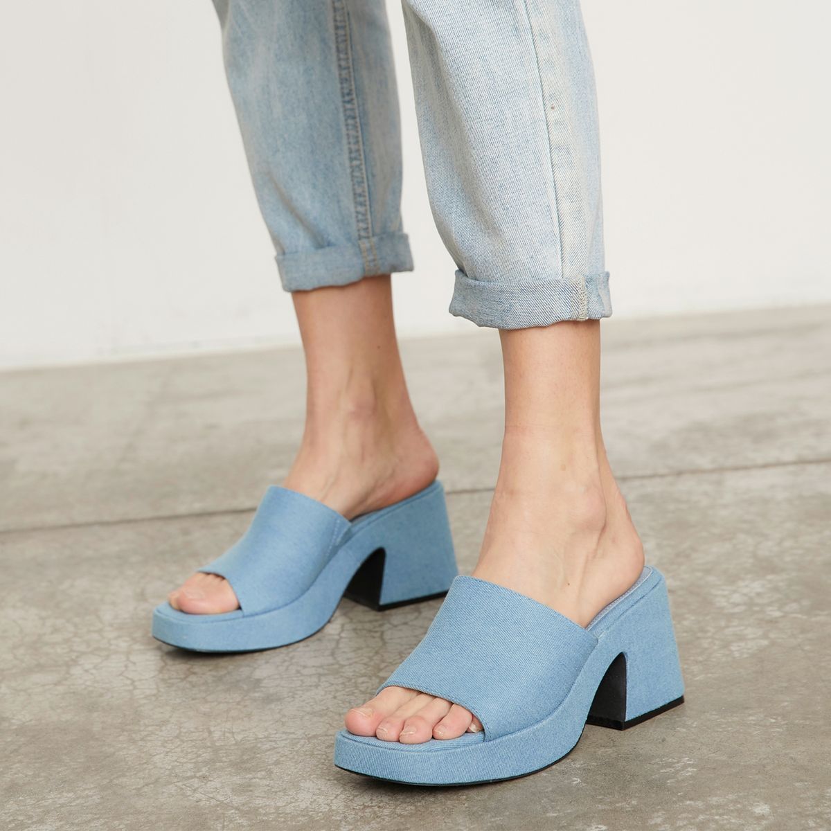 BASEMENT - Sandalia Mujer Azul Basement