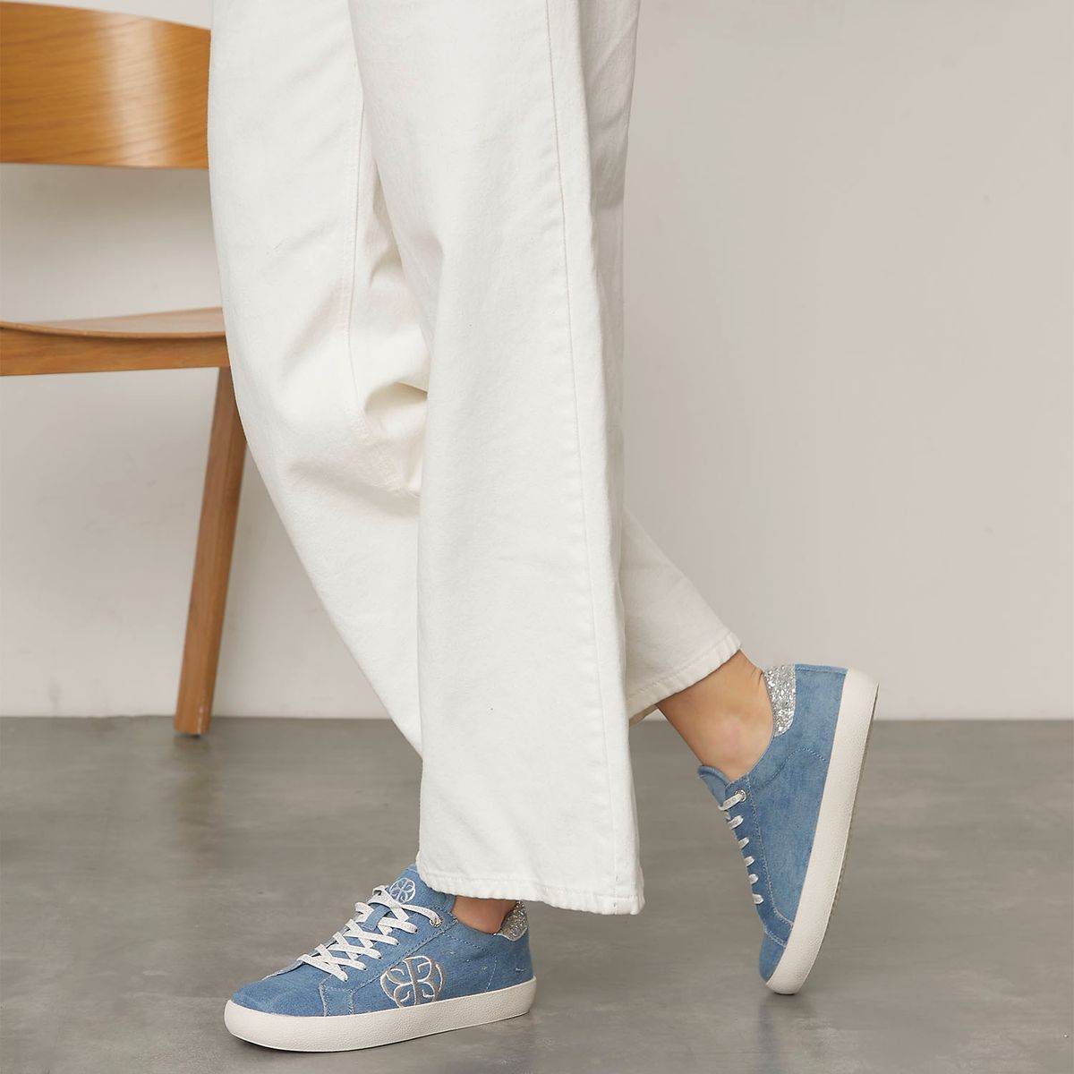 CECILIA BOLOCCO - Zapatilla Urbana Mujer Azul Cecilia Bolocco