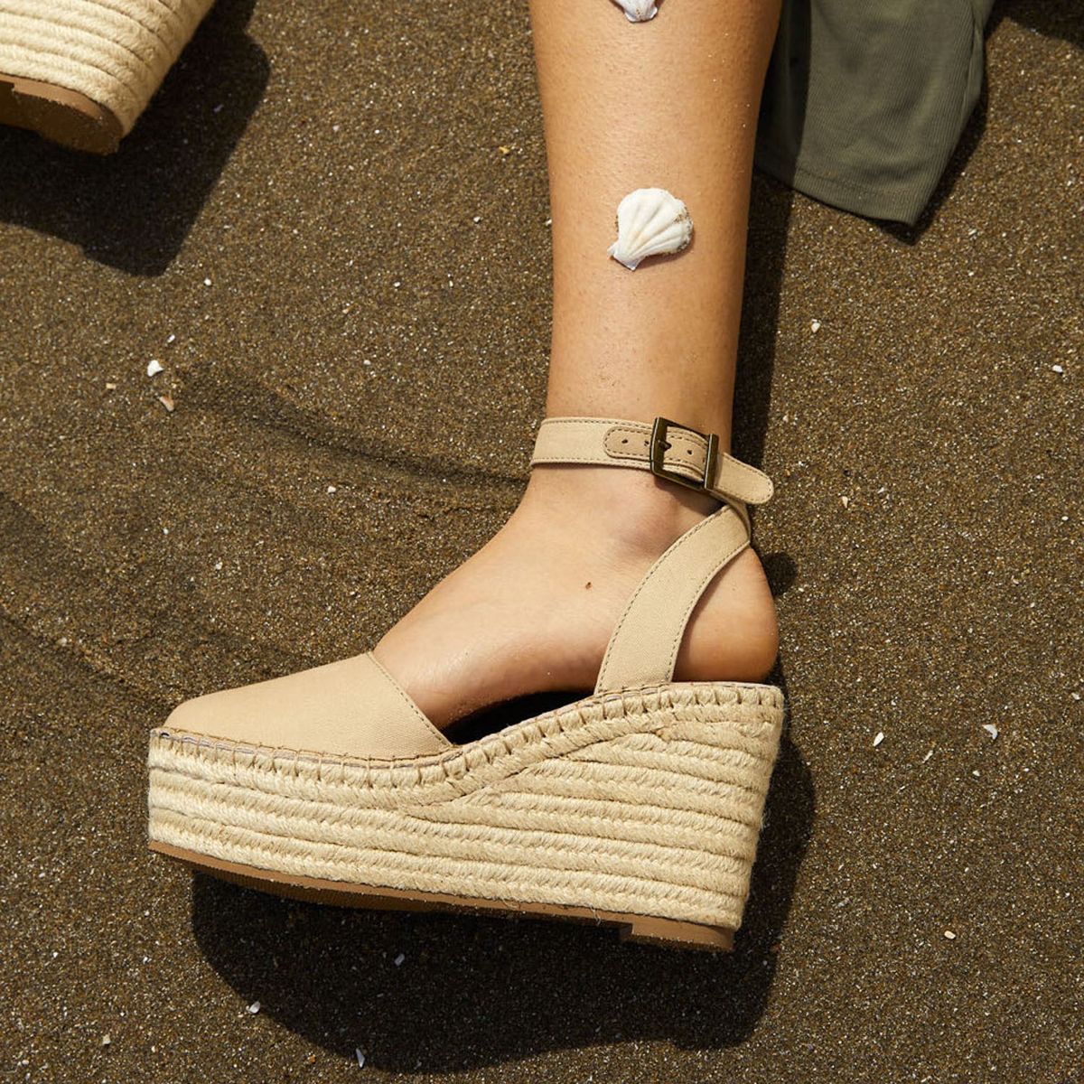 APOLOGY - Sandalia Mujer Gamuza Beige Apology