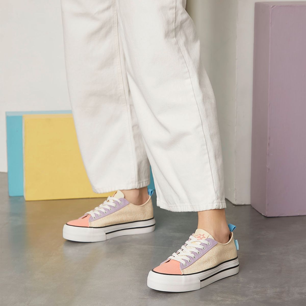 WARNER BROS - Zapatilla Urbana Mujer Blanco Warner Bros