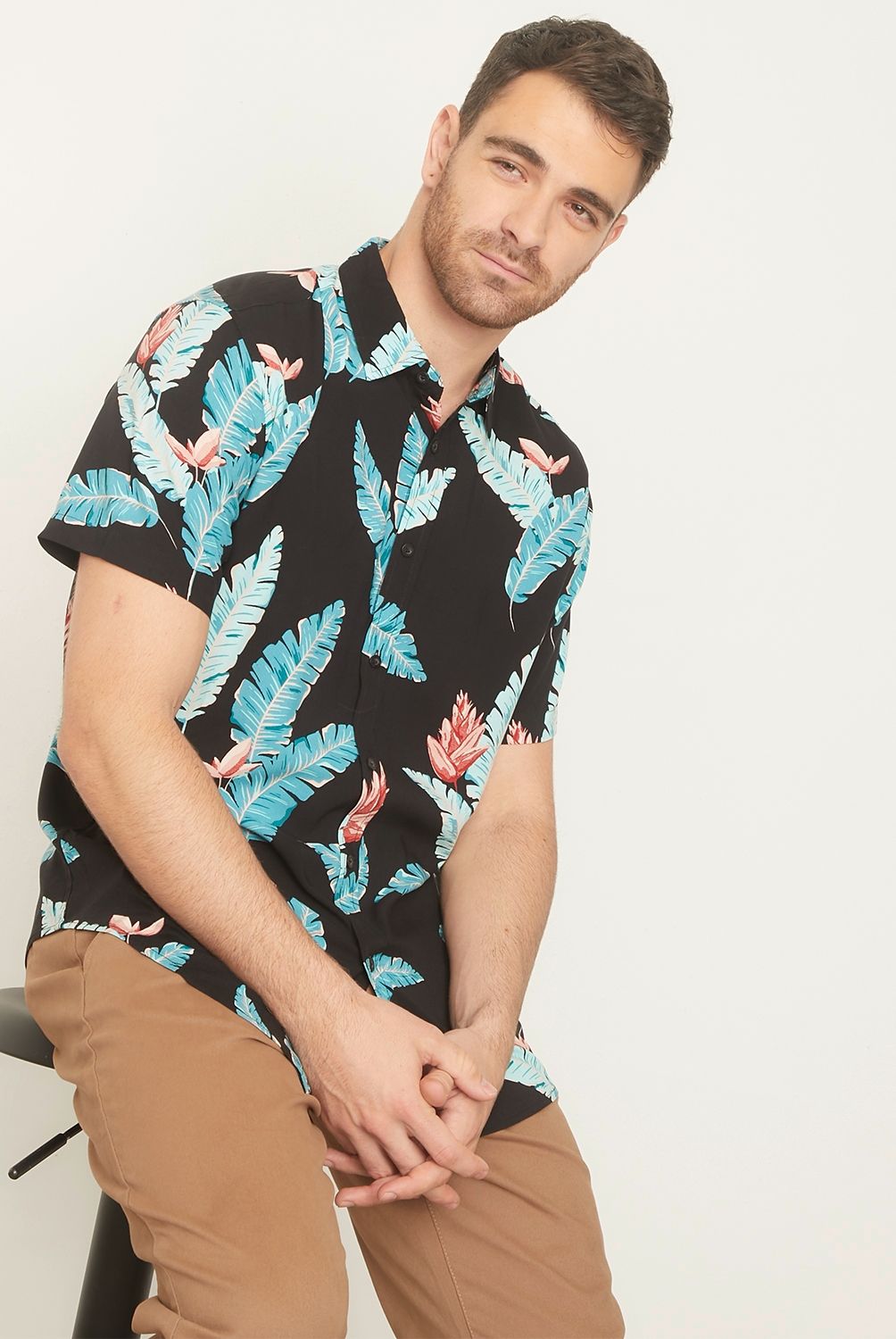 NEWPORT - Camisa Guayabera Manga Corta Estampado Tropical Viscosa Hombre Newport