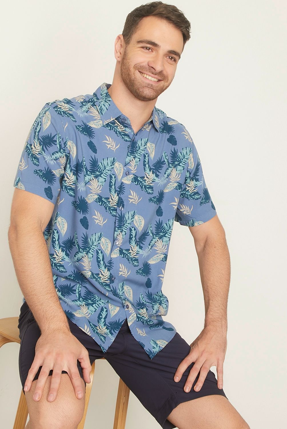 NEWPORT - Camisa Guayabera Manga Corta Estampado Tropical Viscosa Hombre Newport