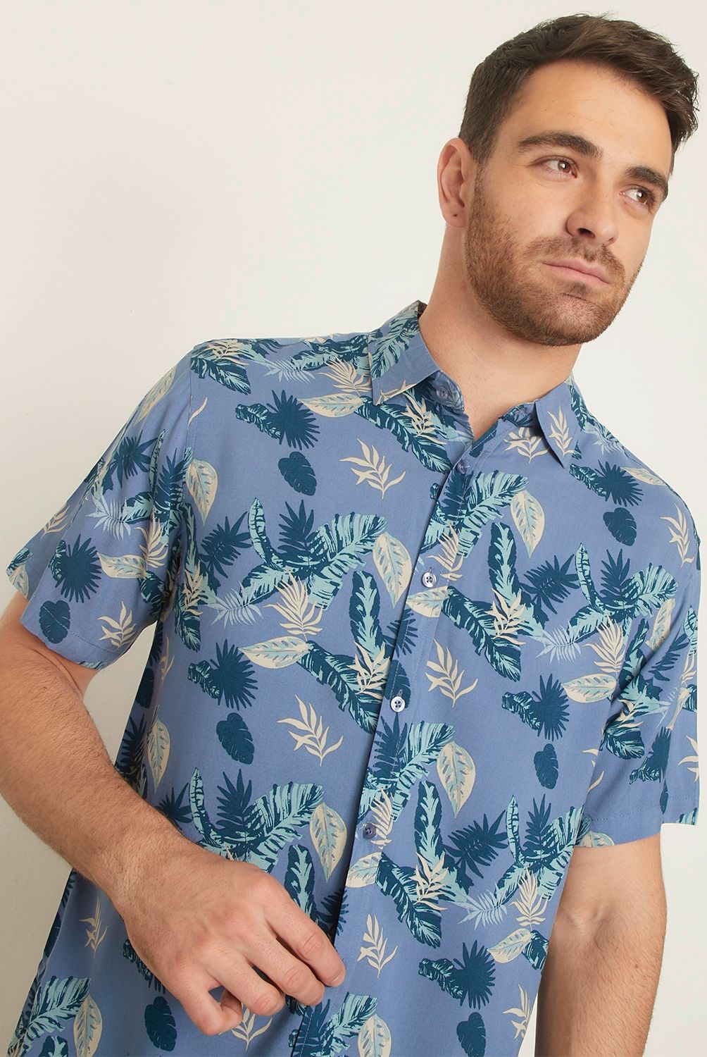 NEWPORT - Camisa Guayabera Manga Corta Estampado Tropical Viscosa Hombre Newport