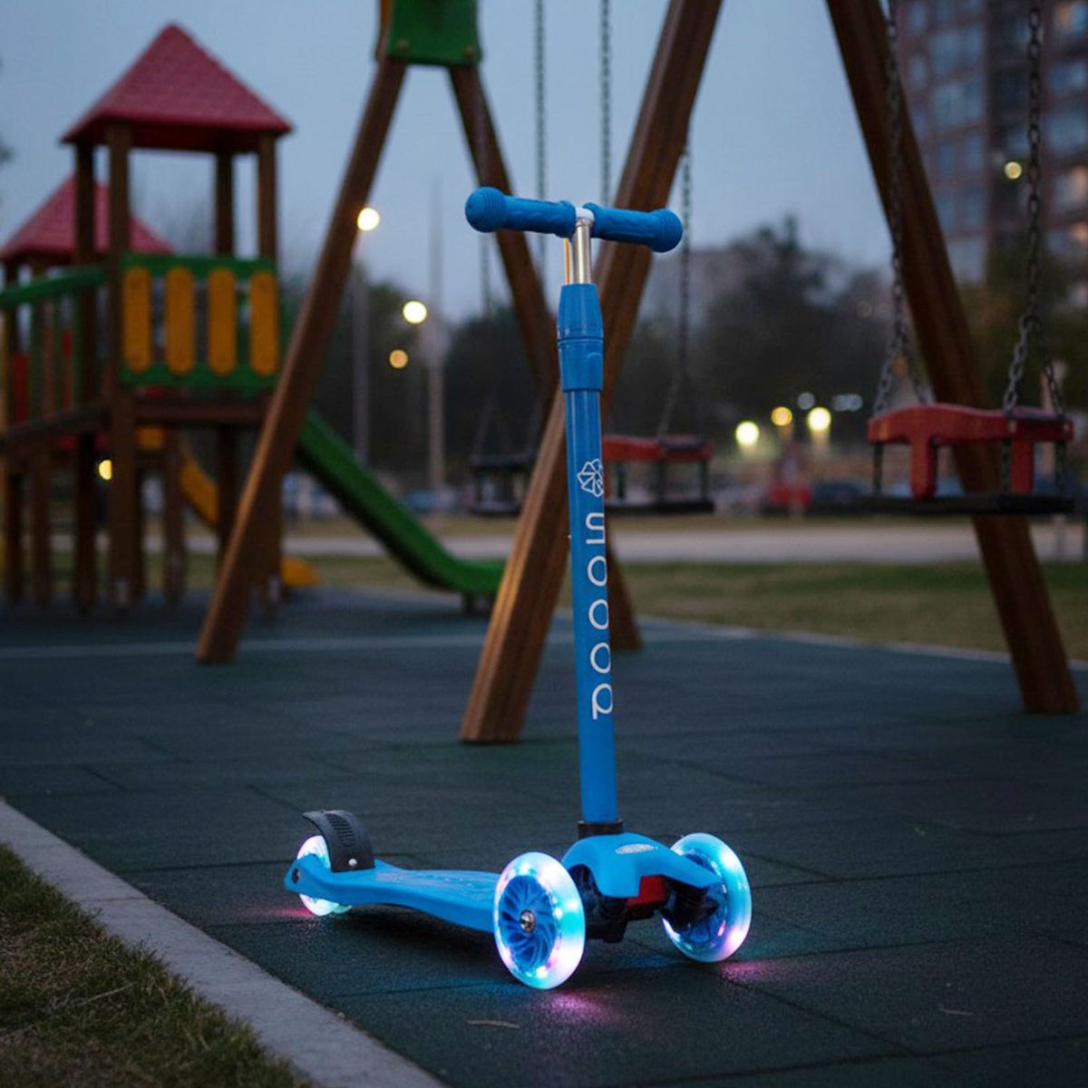 SCOOP - Scooter 3 Ruedas Scoop con Luz Azul para Niños