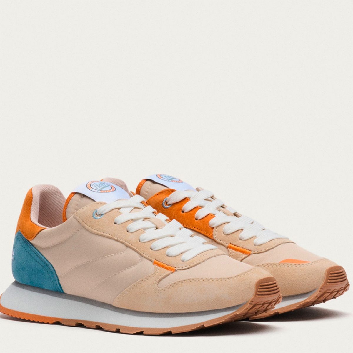 HOFF - Zapatilla Urbana Mujer Cuero Beige Hoff