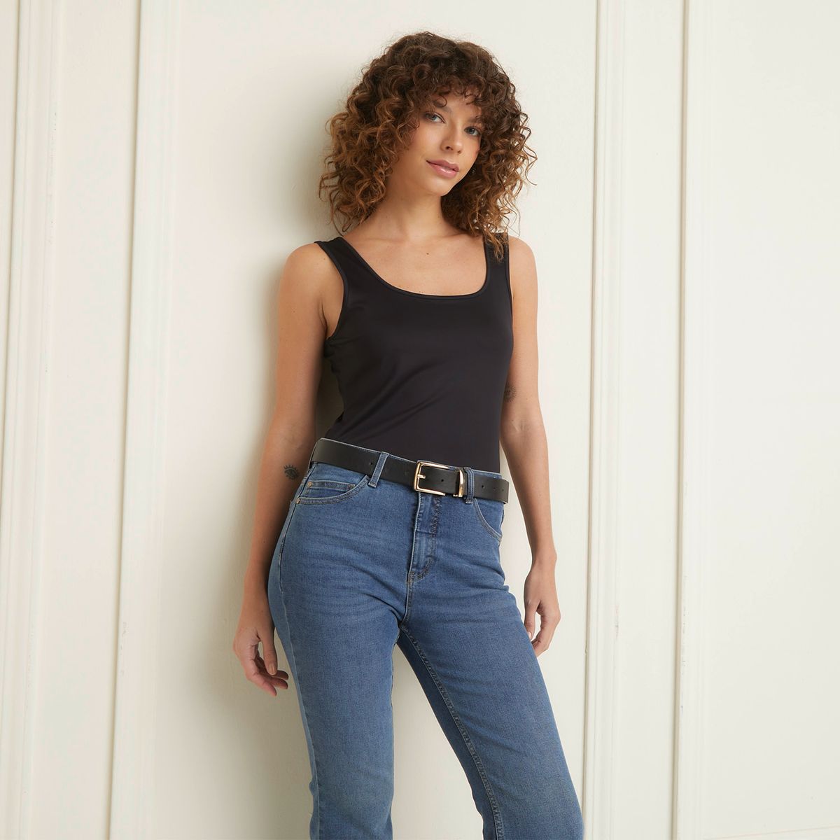 BASEMENT - Polera Sin Mangas Basement Mujer Casual