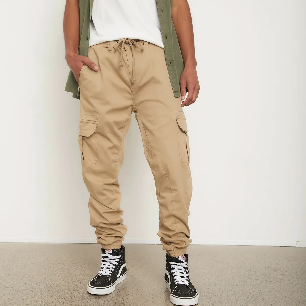 AMERICANINO - Jogger Cargo Fit Hombre Americanino