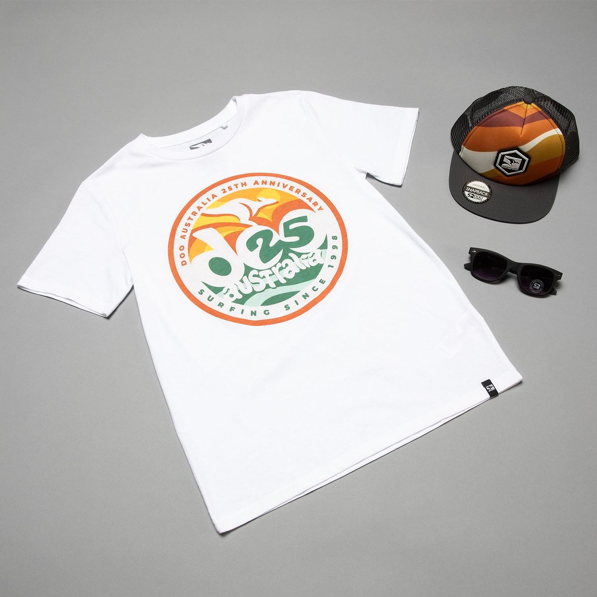 DOO AUSTRALIA - Anteojos + Gorro + Polera Niño Doo Australia