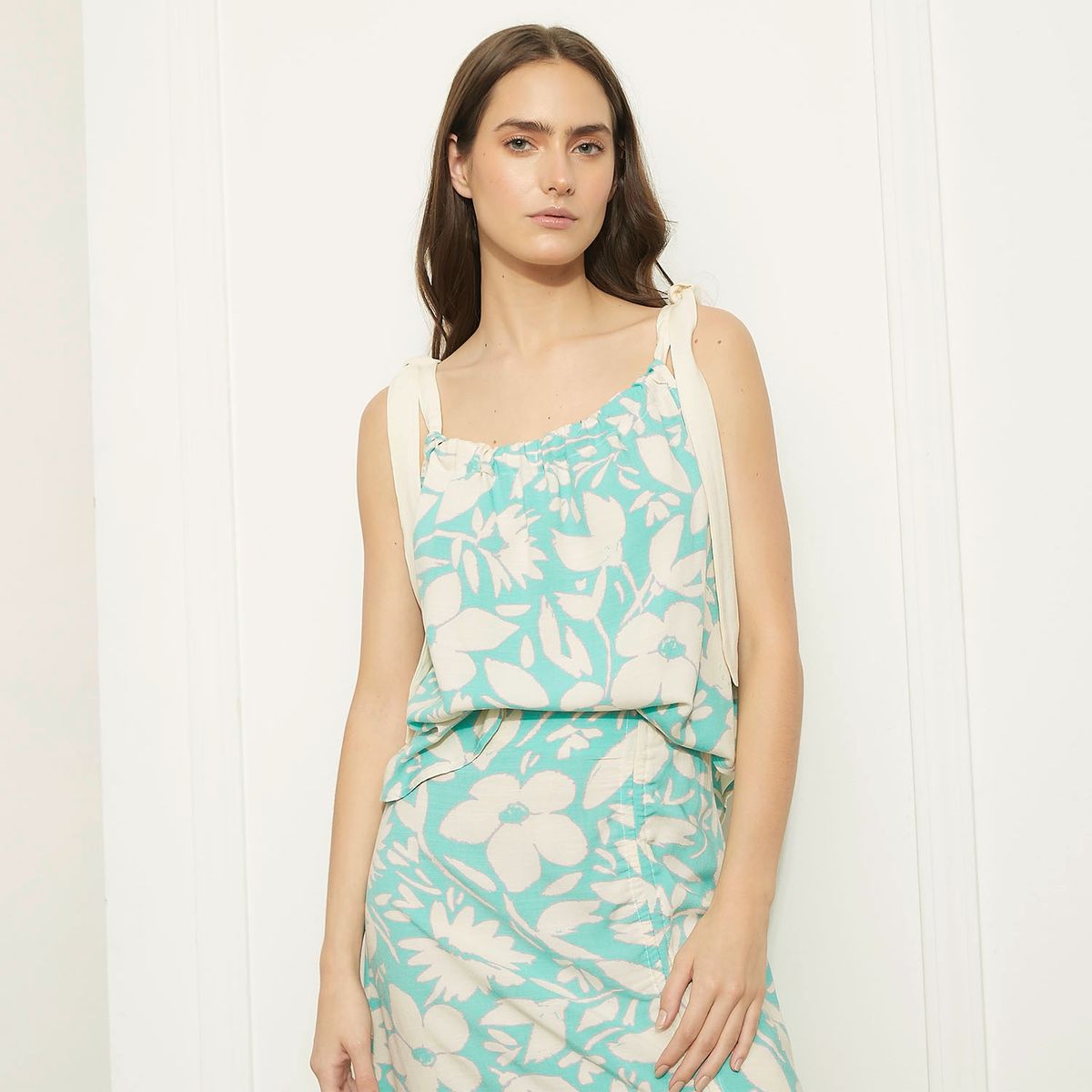 BASEMENT - Blusa Sin Mangas Mujer Basement