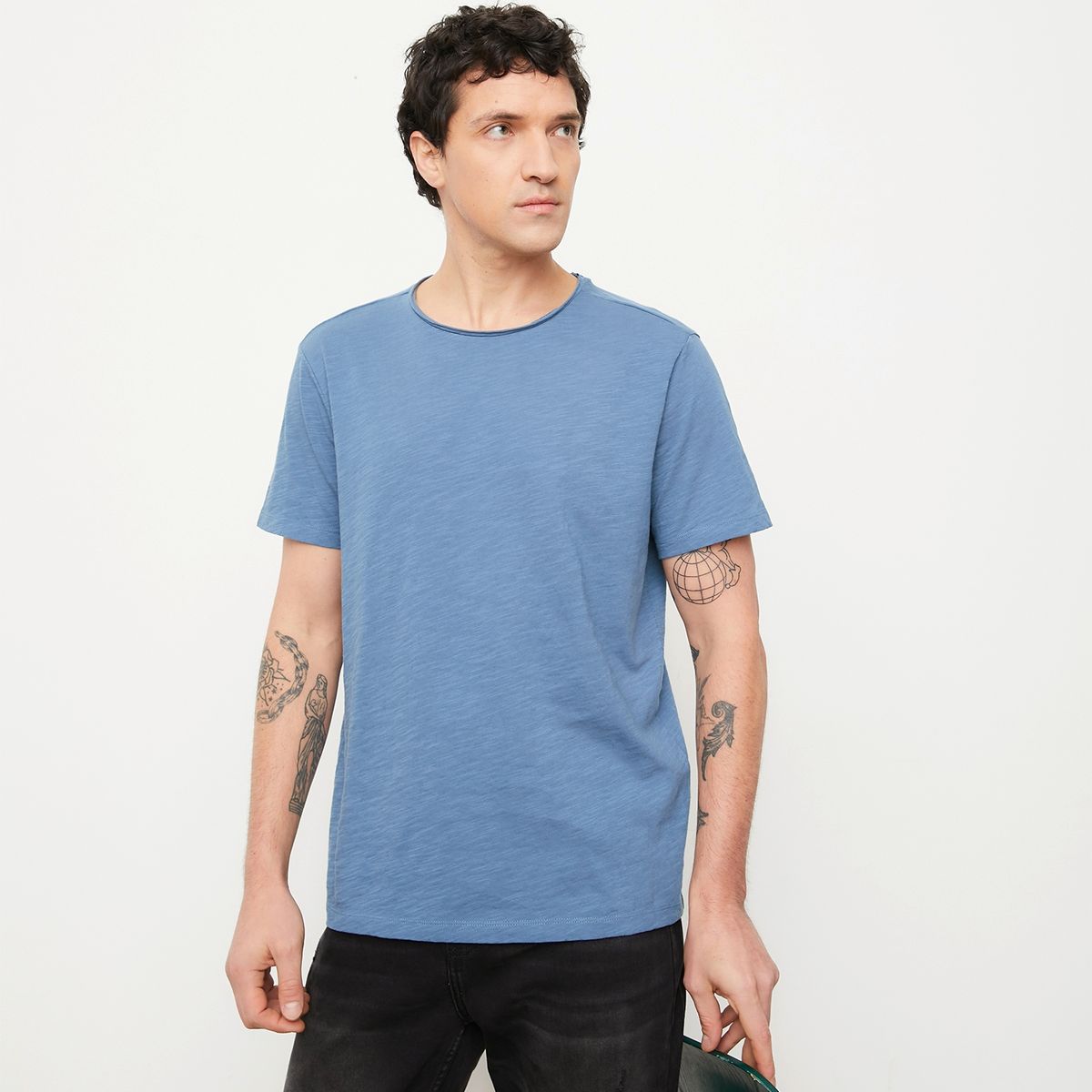 BASEMENT - Polera Manga Corta Cuello Redondo Algodón Hombre Basement