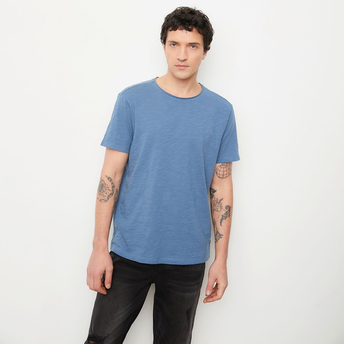 BASEMENT - Polera Manga Corta Cuello Redondo Algodón Hombre Basement