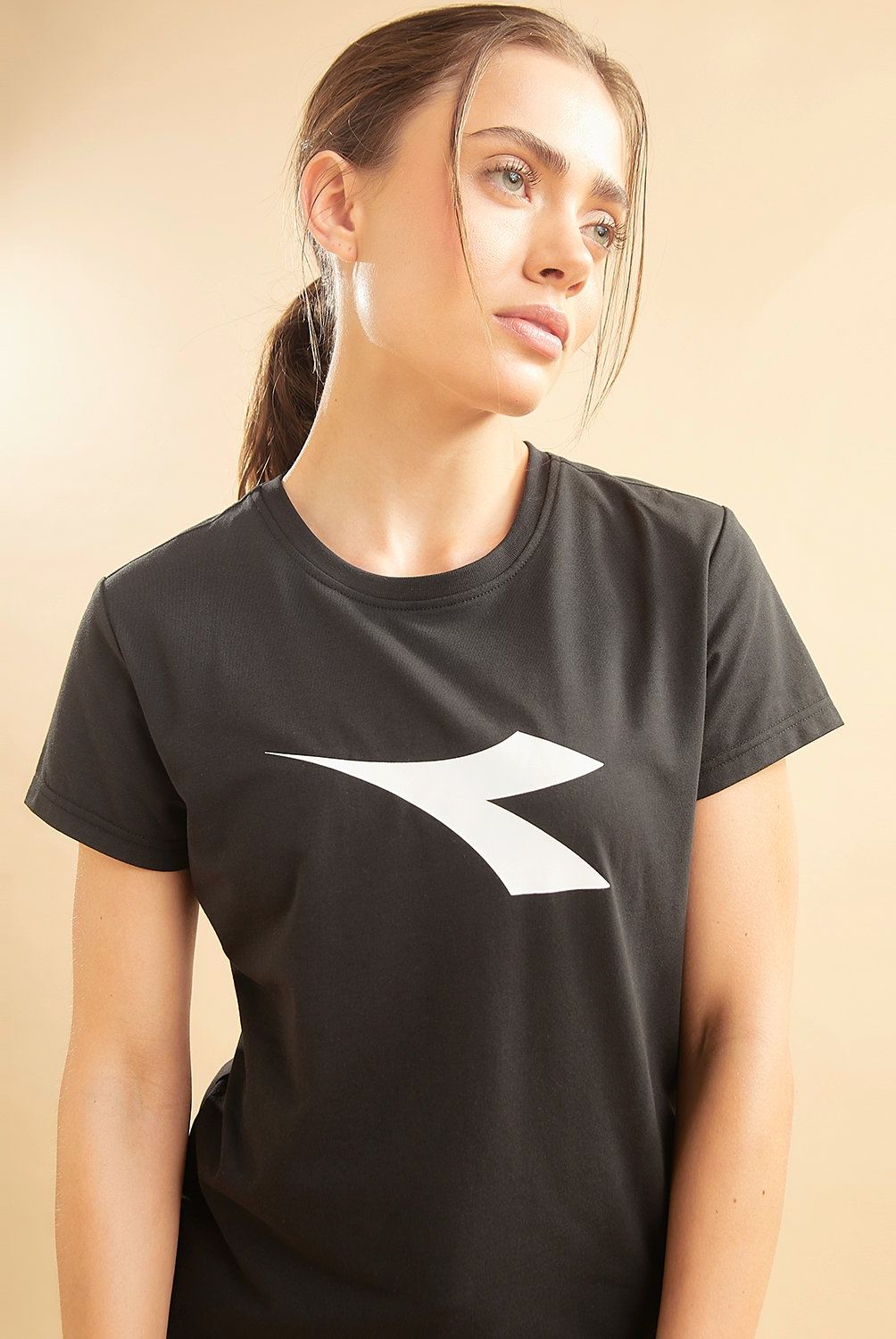 DIADORA - Polera Manga Corta  Deportiva Mujer Diadora