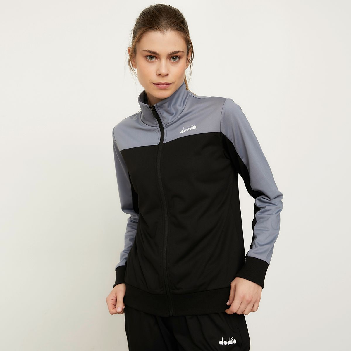 DIADORA - Conjunto Deportivo Mujer Diadora