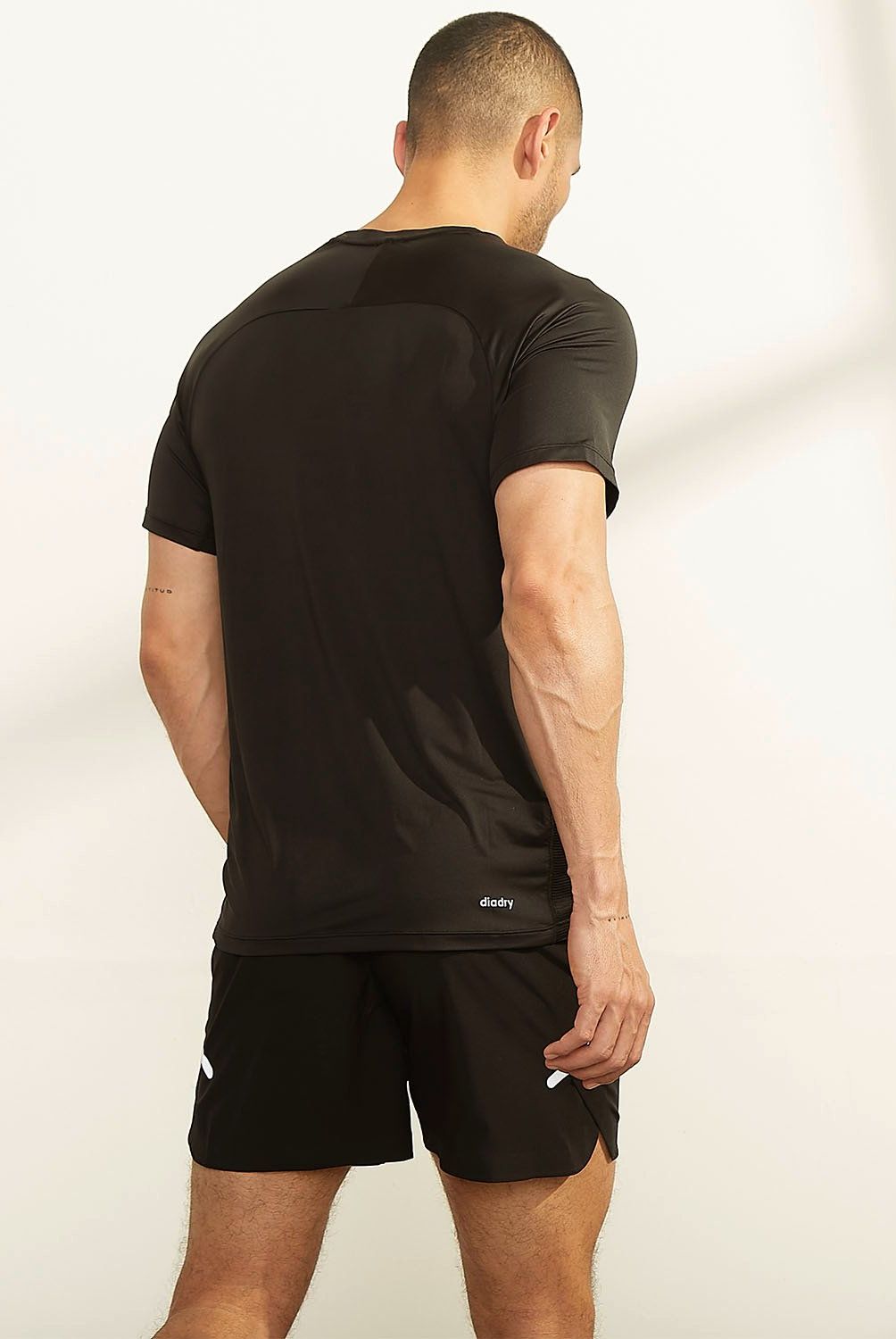 DIADORA - Polera Deportiva Manga Corta Hombre Diadora