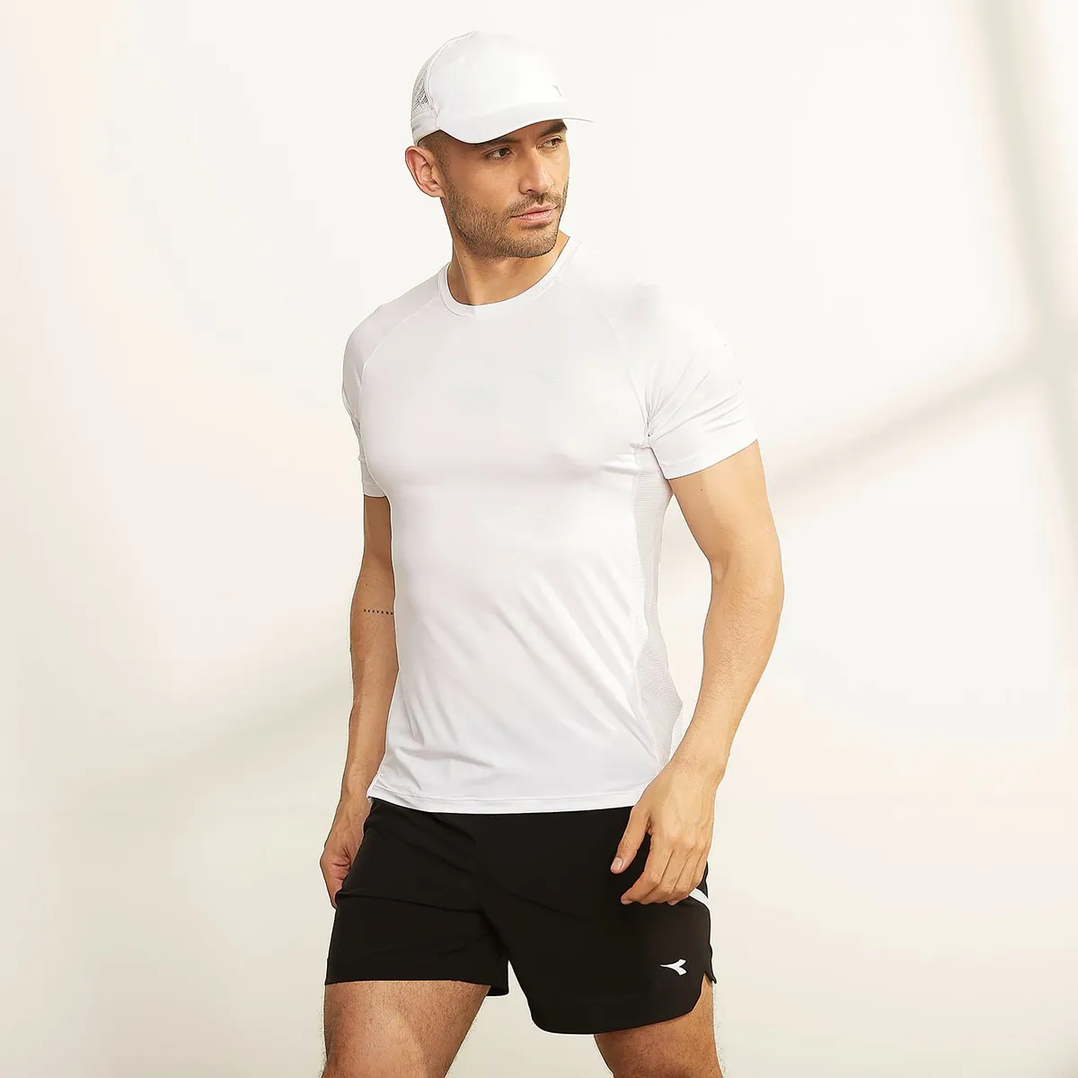 DIADORA - Polera Deportiva Manga Corta Hombre Diadora