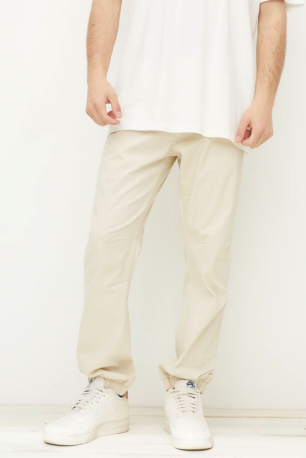 BEARCLIFF - Pantalón Jogger Fit Hombre Bearcliff