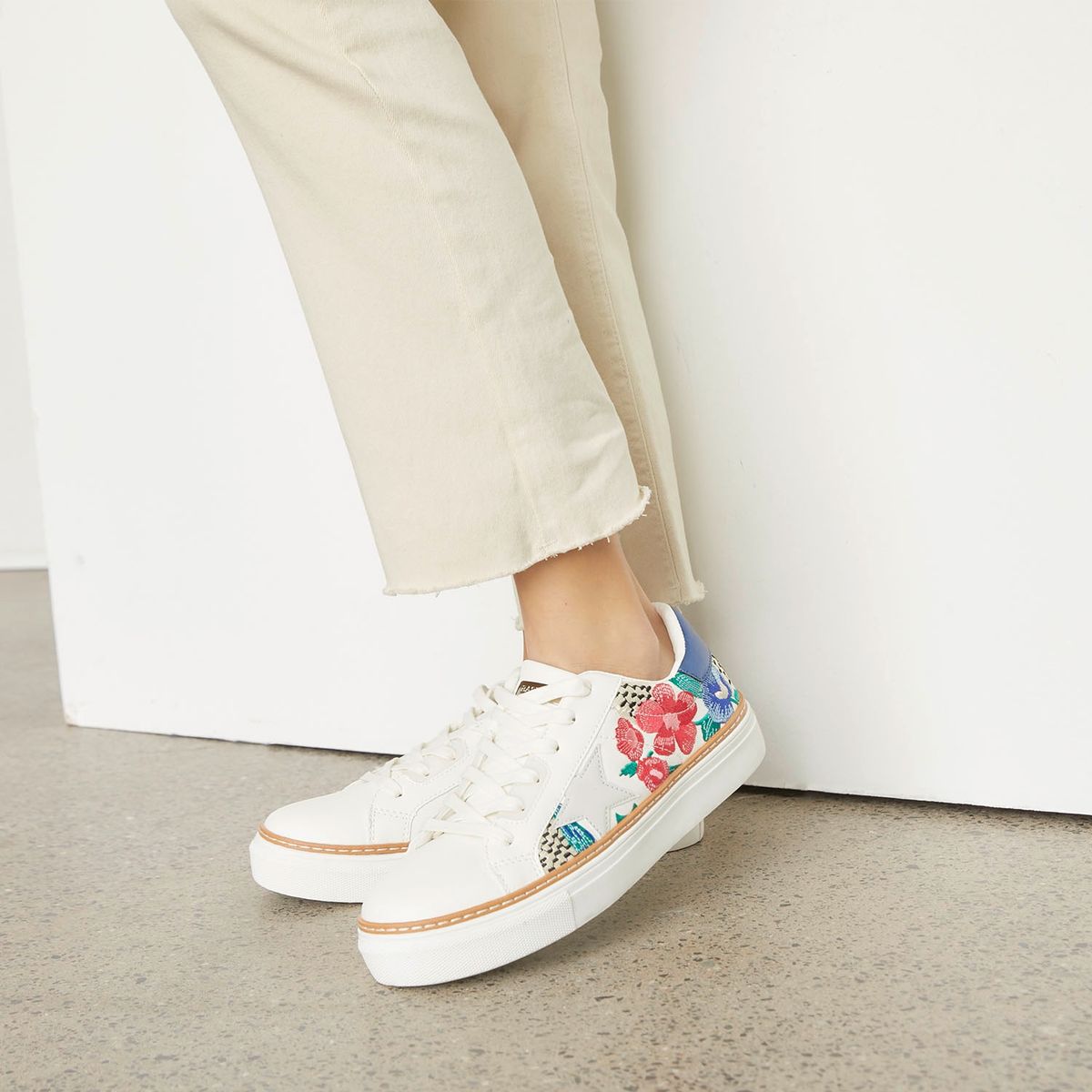 BASEMENT - Zapatilla Urbana Mujer Blanco Basement