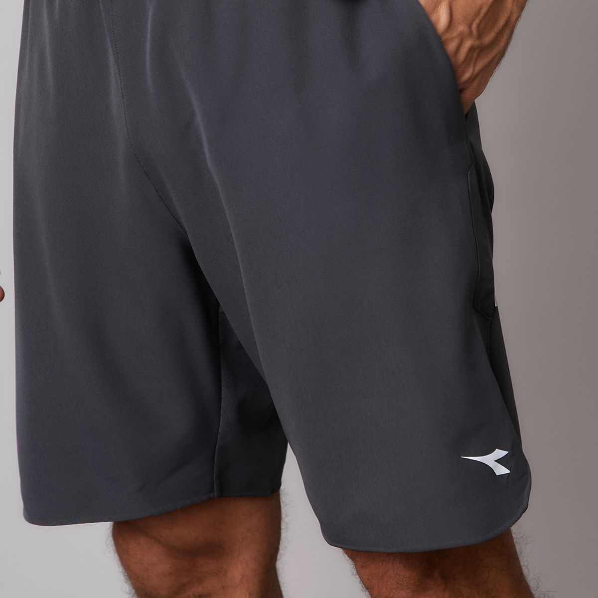 DIADORA - Short Deportivo Recto Hombre Diadora