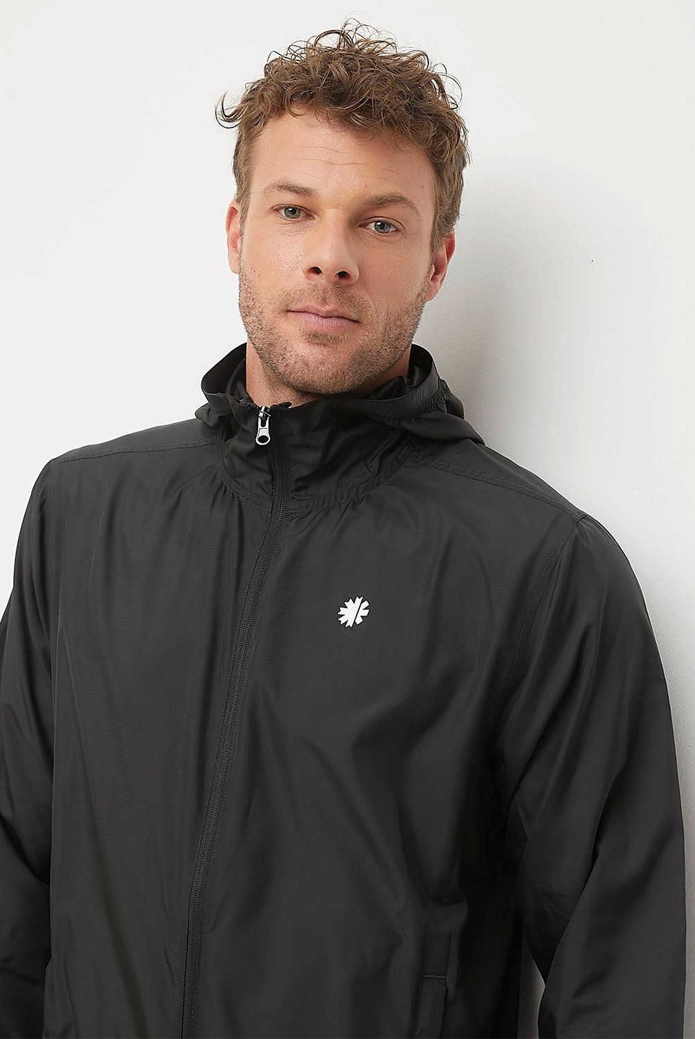 MOUNTAIN GEAR - Cortaviento Deportivo Hombre Mountain Gear Regular Fit