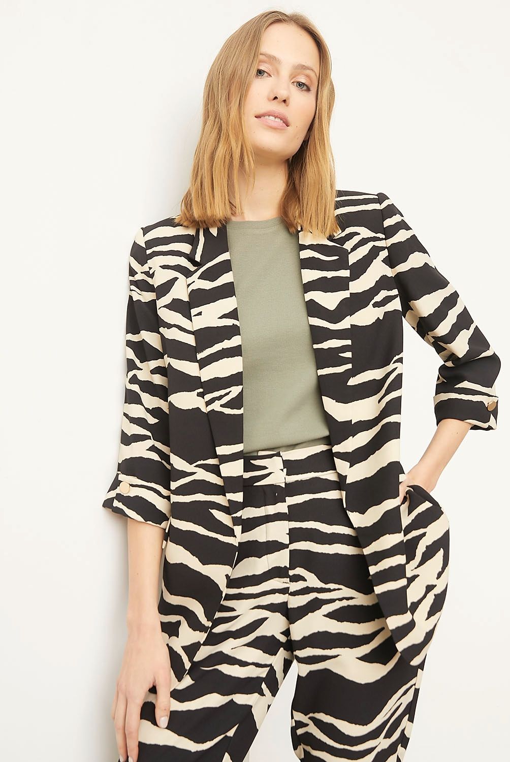 BASEMENT - Blazer Recto Mujer Basement Manga Larga Diseño Liso