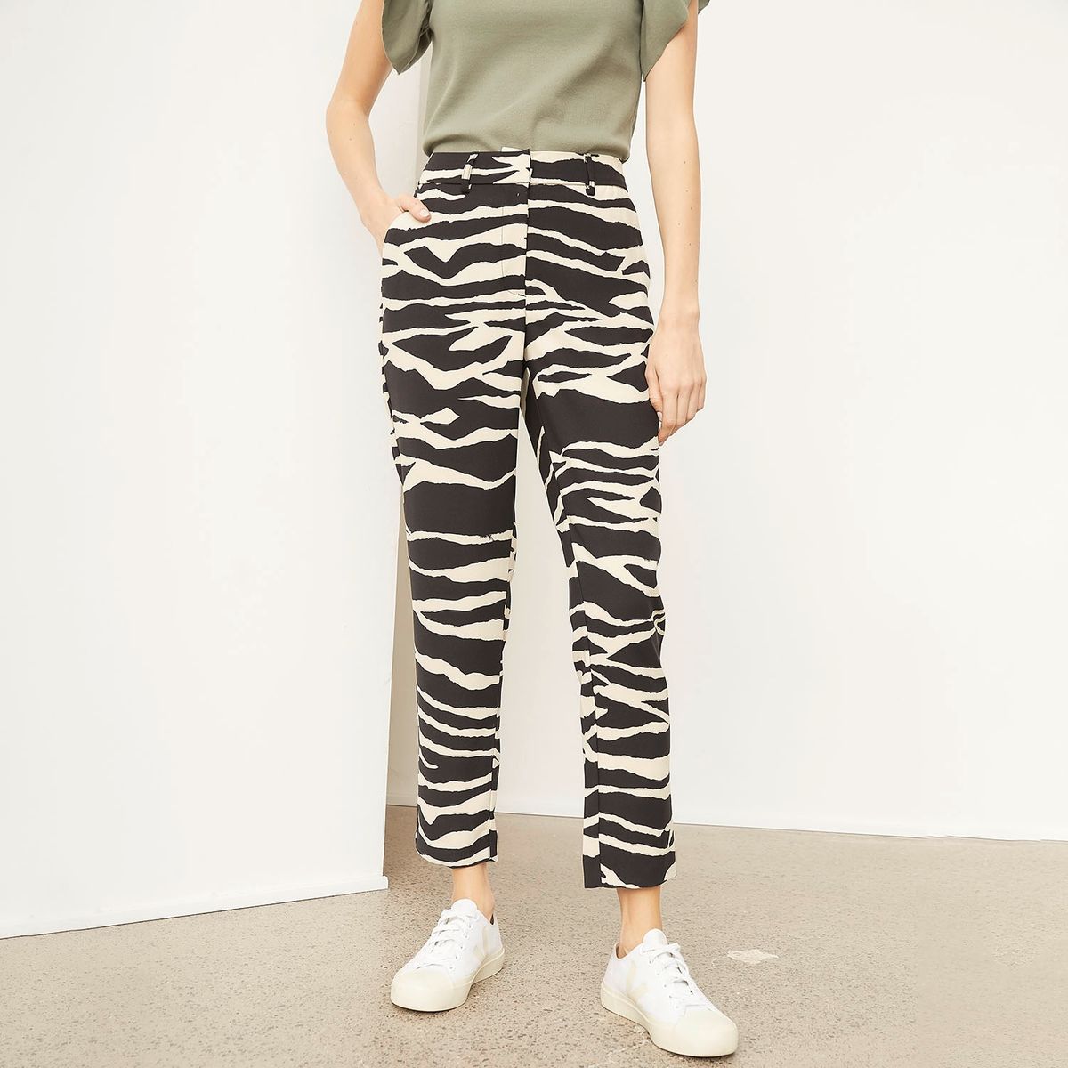 BASEMENT - Pantalón Slim Fit Tiro Alto Basement Mujer