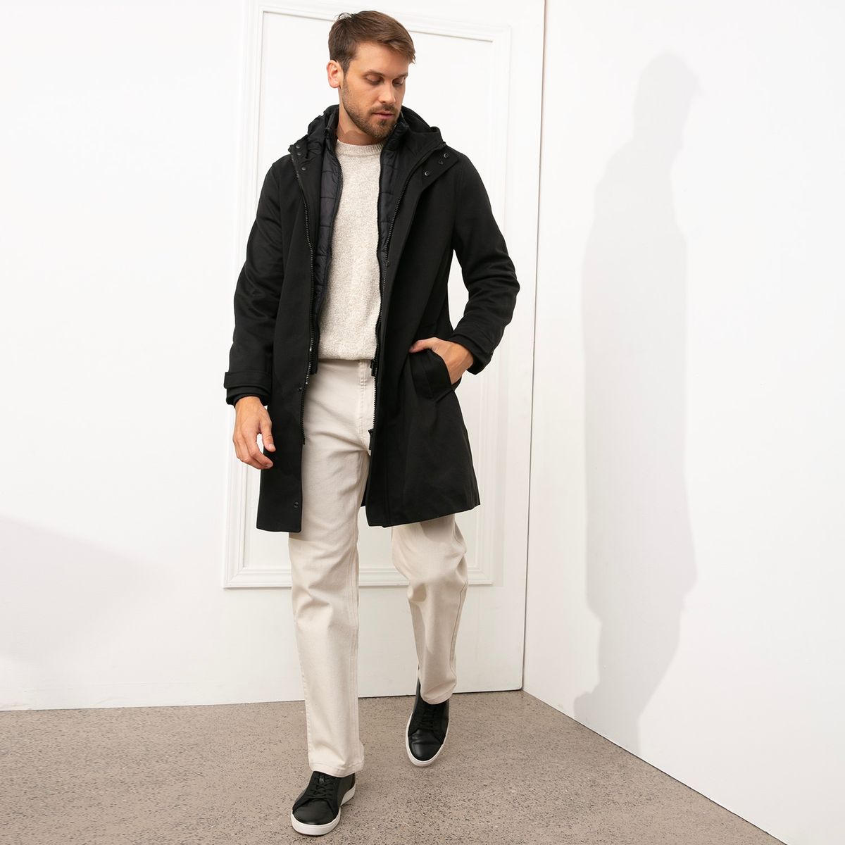 BASEMENT - Abrigo Long Hombre Basement