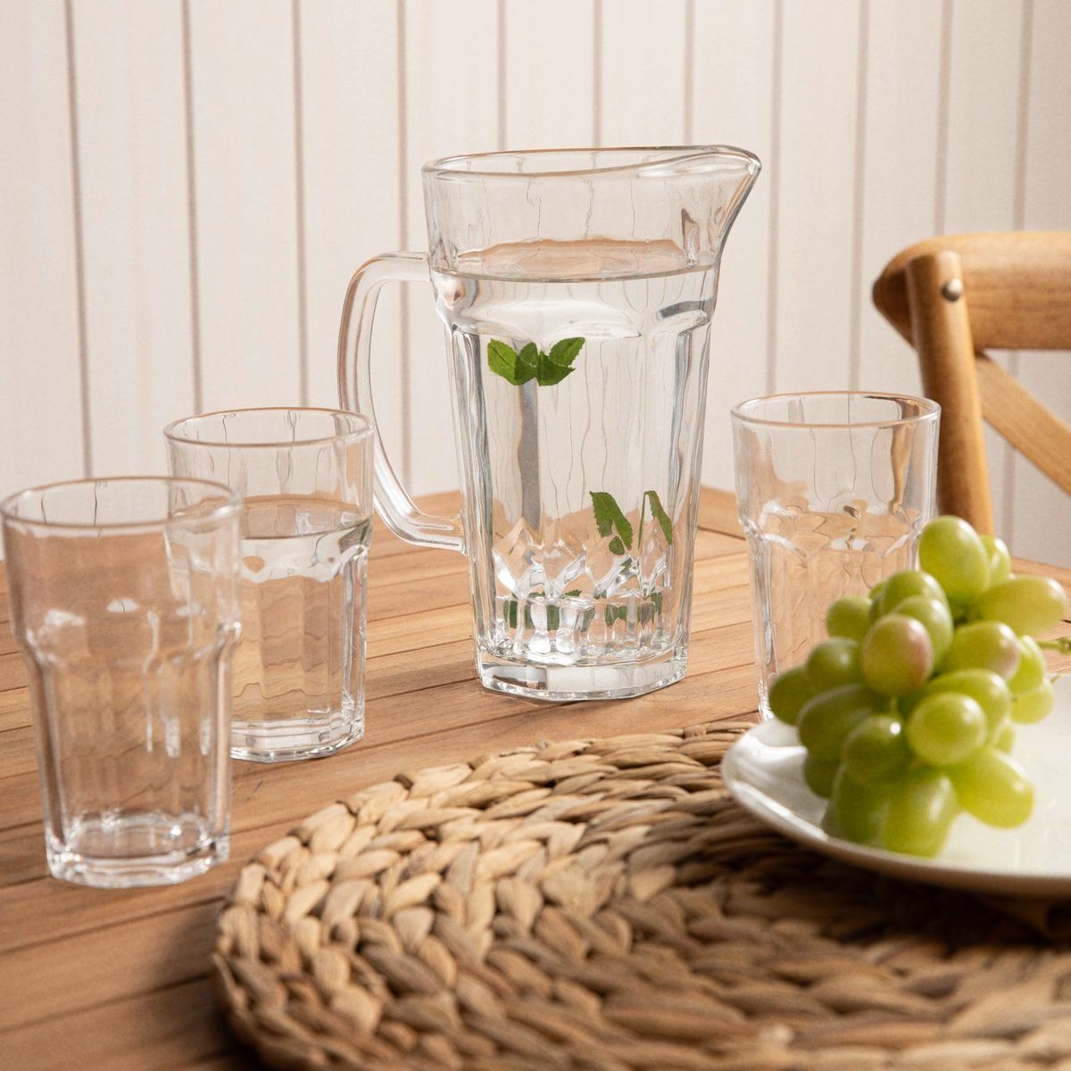 MICA - Set de Jarra 1.2 Litros  + 6 Vasos 310 ml Vidrio Tableado Mica