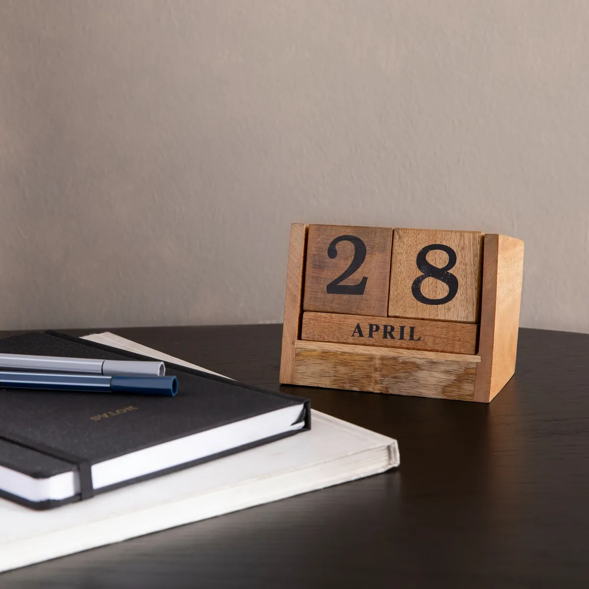 BASEMENT HOME - Calendario Adorno Decorativo Madera 12X9 Cm Basement Home