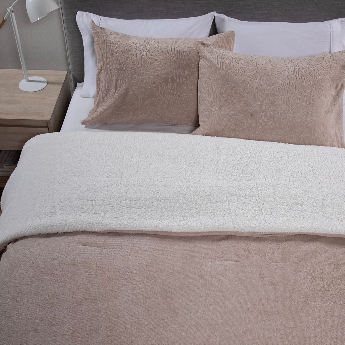 MICA - Cubrecama Sherpa Coral Mica