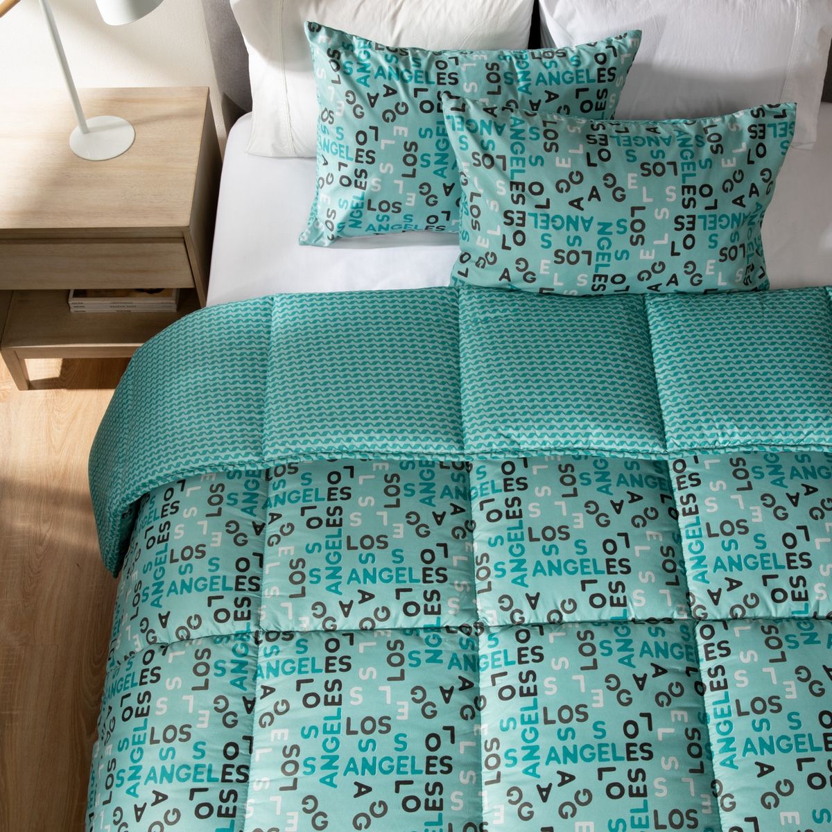 MICA - Plumón Estampado Los Angeles Mica