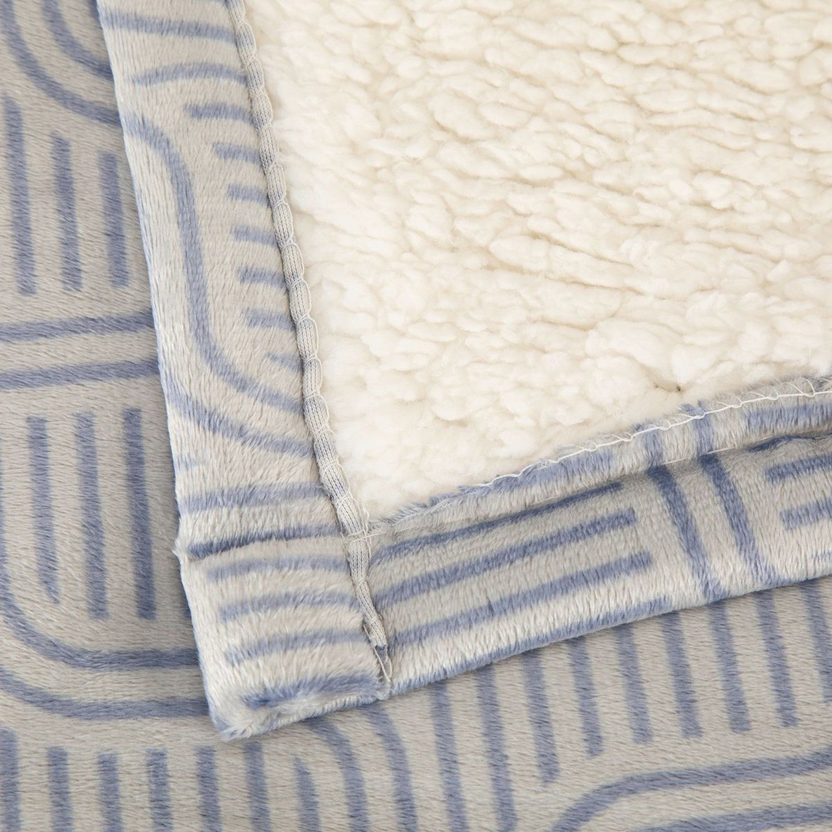 BENETTON - Frazada Microfleece Sherpa Benetton