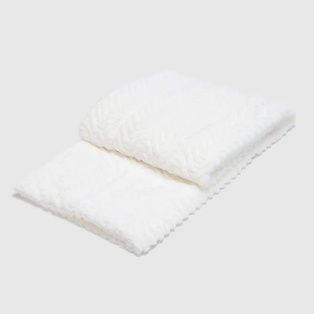 BASEMENT HOME - Manta Fur  Basement Home