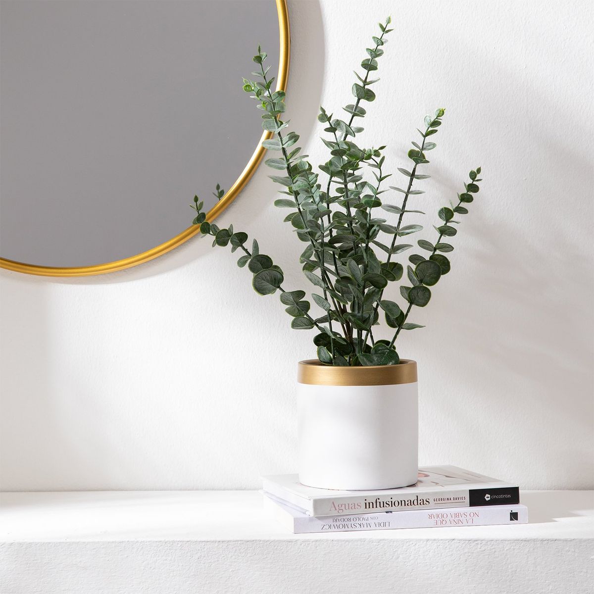 MICA - Planta Artificial Rama Eucalipto Con Macetero 55 Cm Mica